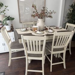 Dining Set