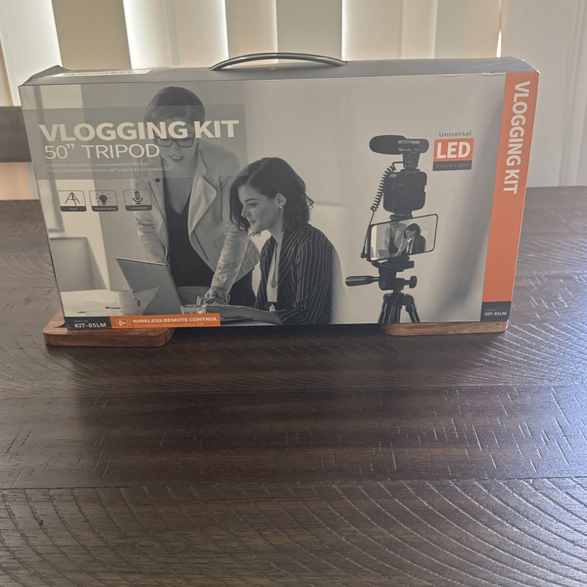 VLOGGING KIT 50TRIPOD