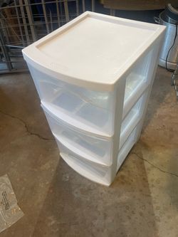plastic container $10