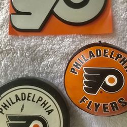 VINTAGE FLYERS MEMORABILIA COLLECTION.