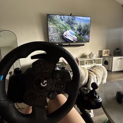 PlayStation Logitech Wheel, Pedals and Shifter w/ Chair