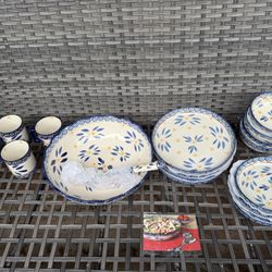 Temp-tations Old World dark blue, new, 18 pieces