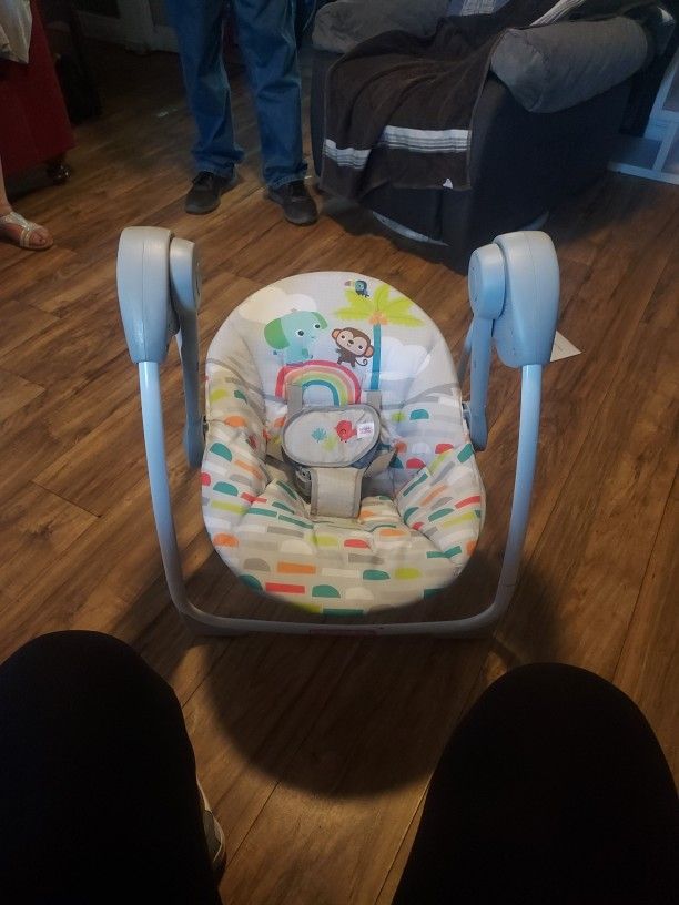 Bright Starts PLAYFUL Portable Compact Automatic Baby Swing With Music
