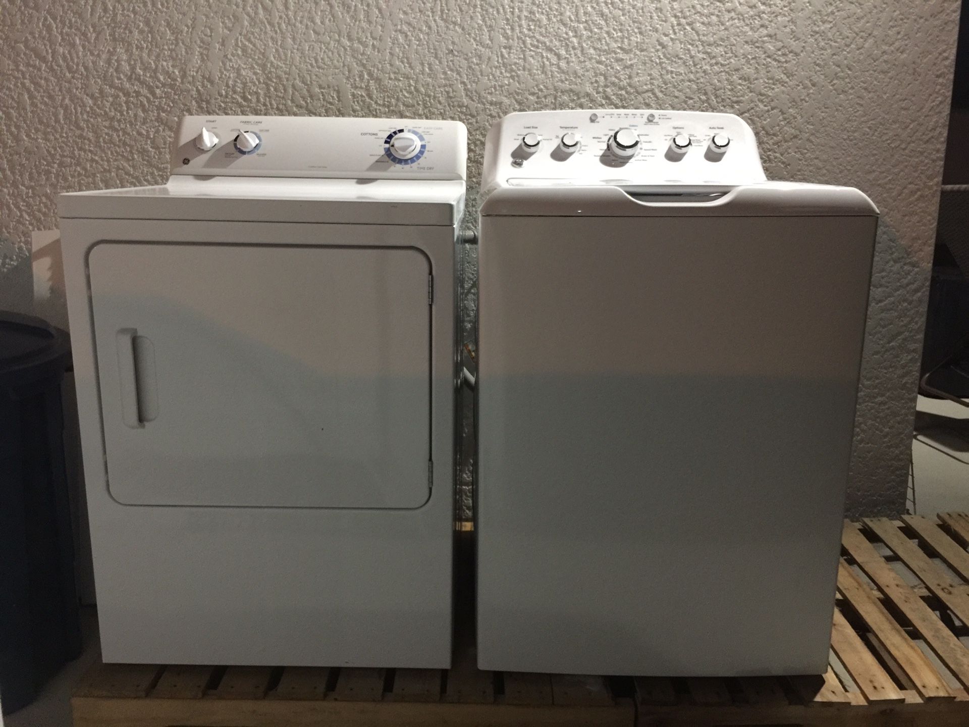 Washer and Dryer Good Condition!!
