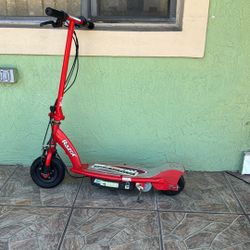 Razor Motor Scooter