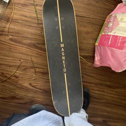 Magneto Skateboard Company