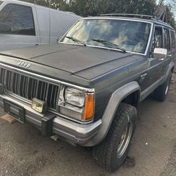 1993 Jeep Cherokee Laredo 4x4
