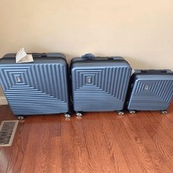 itself control Dependable Luggage Cases for Hassle-Free Travel!