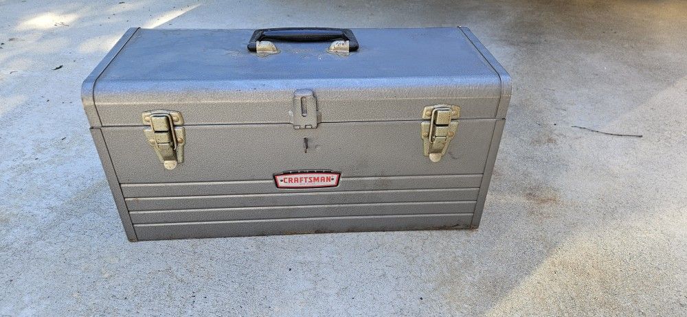 Vintage Craftsman Metal Tool Box – Gray Steel, Model 6512 – Heavy Duty, Lockable – Rustic Industrial Style