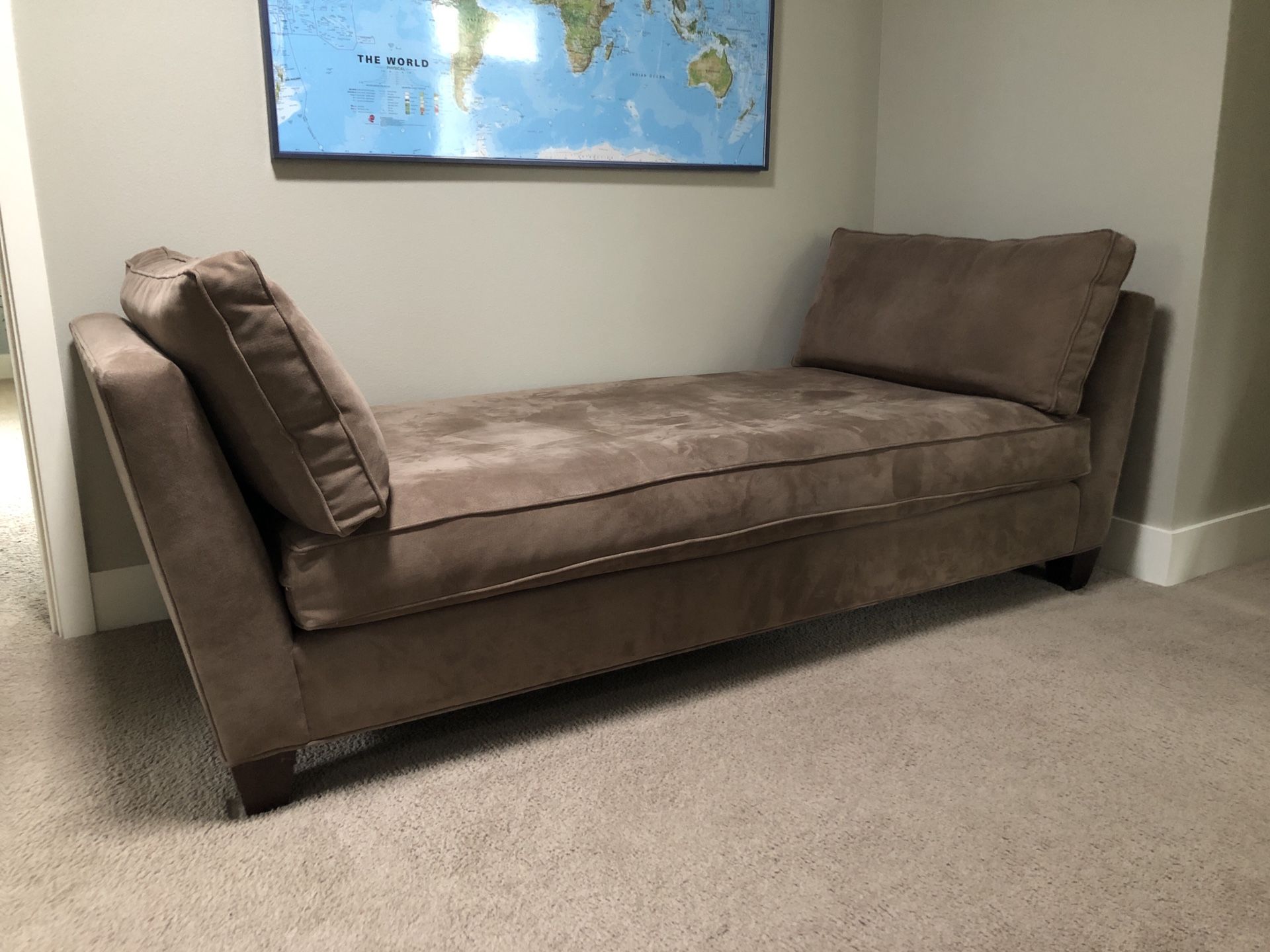 Crate & Barrel Simone Daybed/Sofa