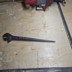 Klien Tools Spud Cresent Wrench