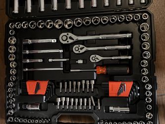 Large Socket and Ratchet Tool Set