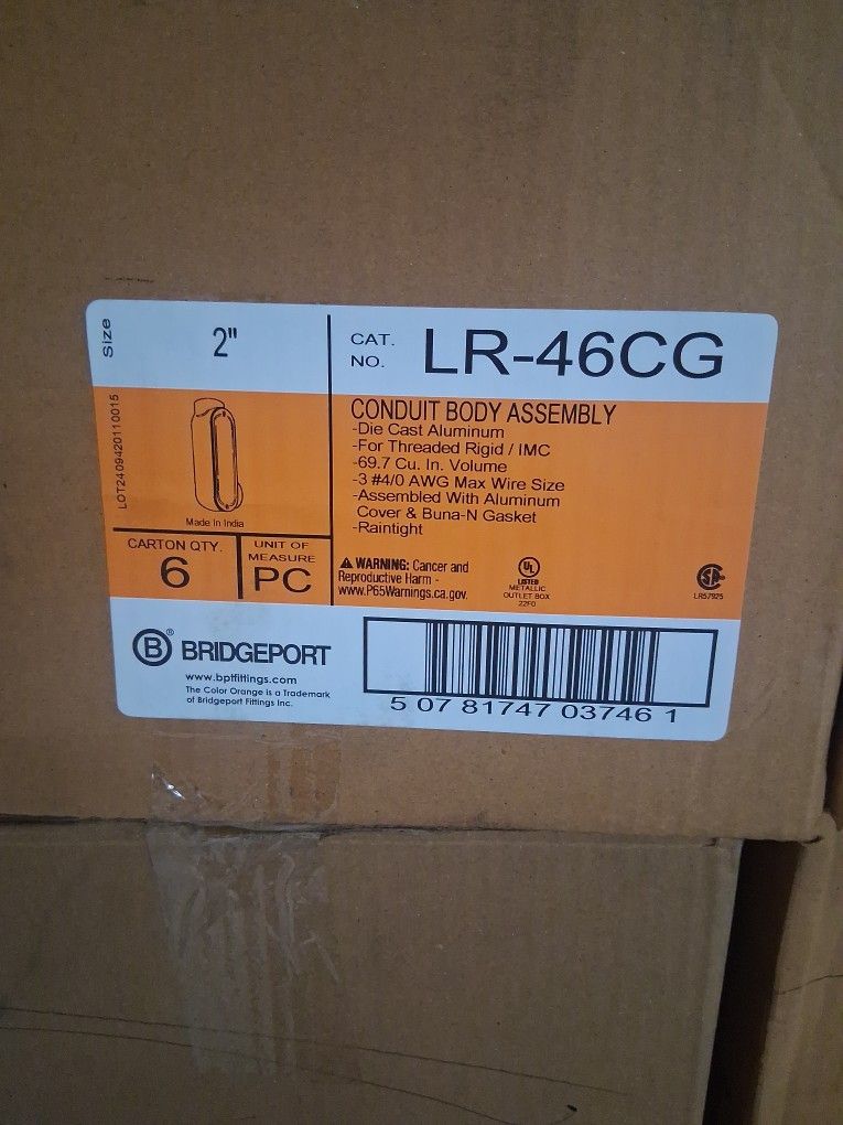 BRIDGEPORT Type LR "or" LL Rigid Conduit Body with Cover and Gasket 2", Aluminum