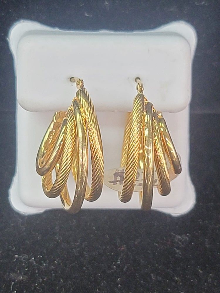 14K Yellow Gold 3.6 g Multi Layered Earrings 0.75