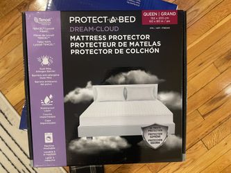 Queen sized mattress protector