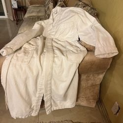 White Robe Used Size L 