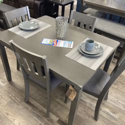 5pc Dining Set $499.99