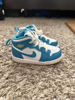Jordan 1 size 7C