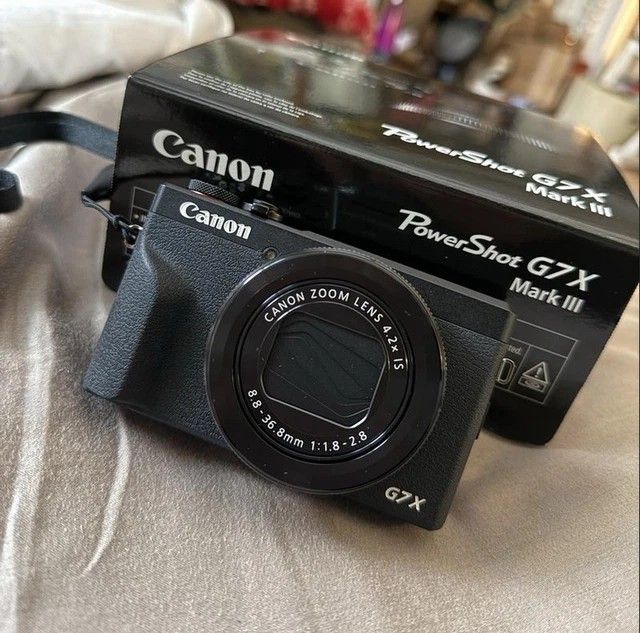 Canon Powershot G7x Mark III