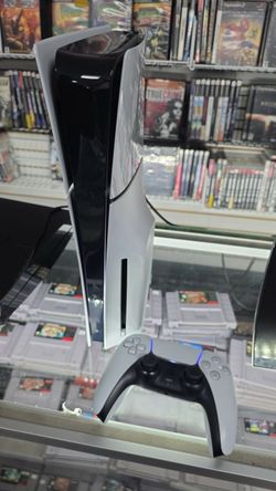 PlayStation 5 Slim 1TB Disk Edition $475 Gamehogs 11am-7pm