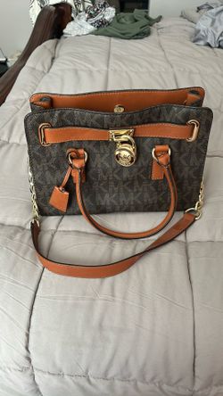 Michael Khors Purse. New