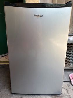 Mini/medium fridge for sale