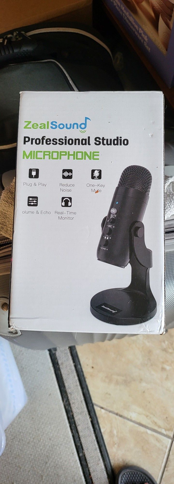 Microphone