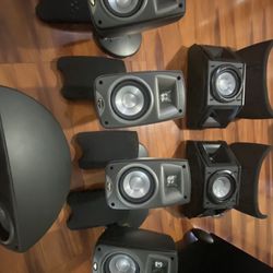 Klipsch - Home Theater Surround Sound 8 Set With 10” Subwoofer 