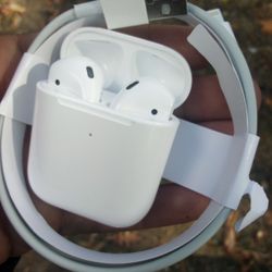 (9/10) Air Pods 2nd Generation Bluetooth Wireless Headsets 