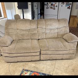 Electric reclining sofa