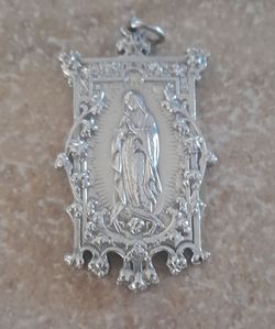 Large 2 sided vintage mexican medallion