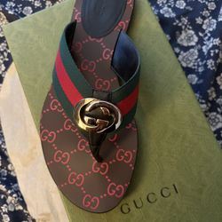 Gucci Sandals 