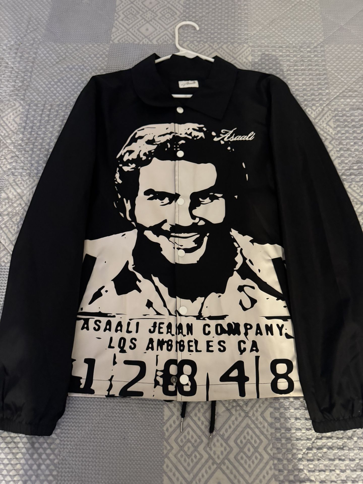 Asaali Windbreaker