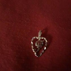 10K Gold Women's Initial "F" Charm