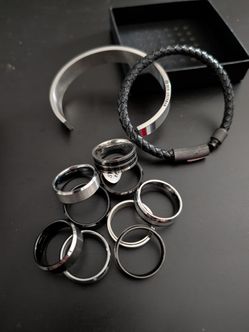 Men's Jewelry - 9 Rings / 2 Bracelets