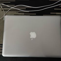MacBook Pro 13 Inch 