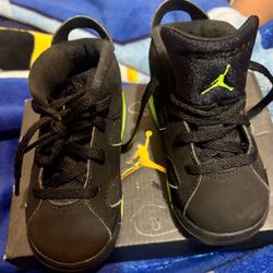 Black and green Jordan 6 retro 7C