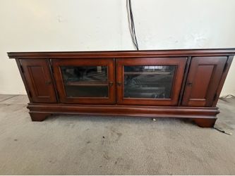 TV/Entertainment Stand