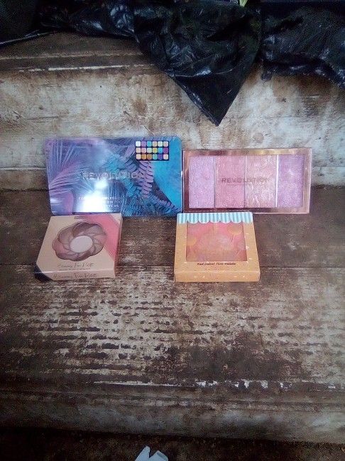 Makeup Pallets And More
