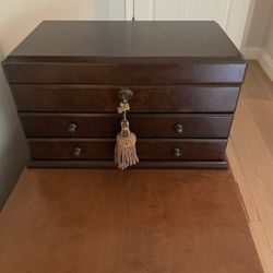 Bombay Large Jewelry Box