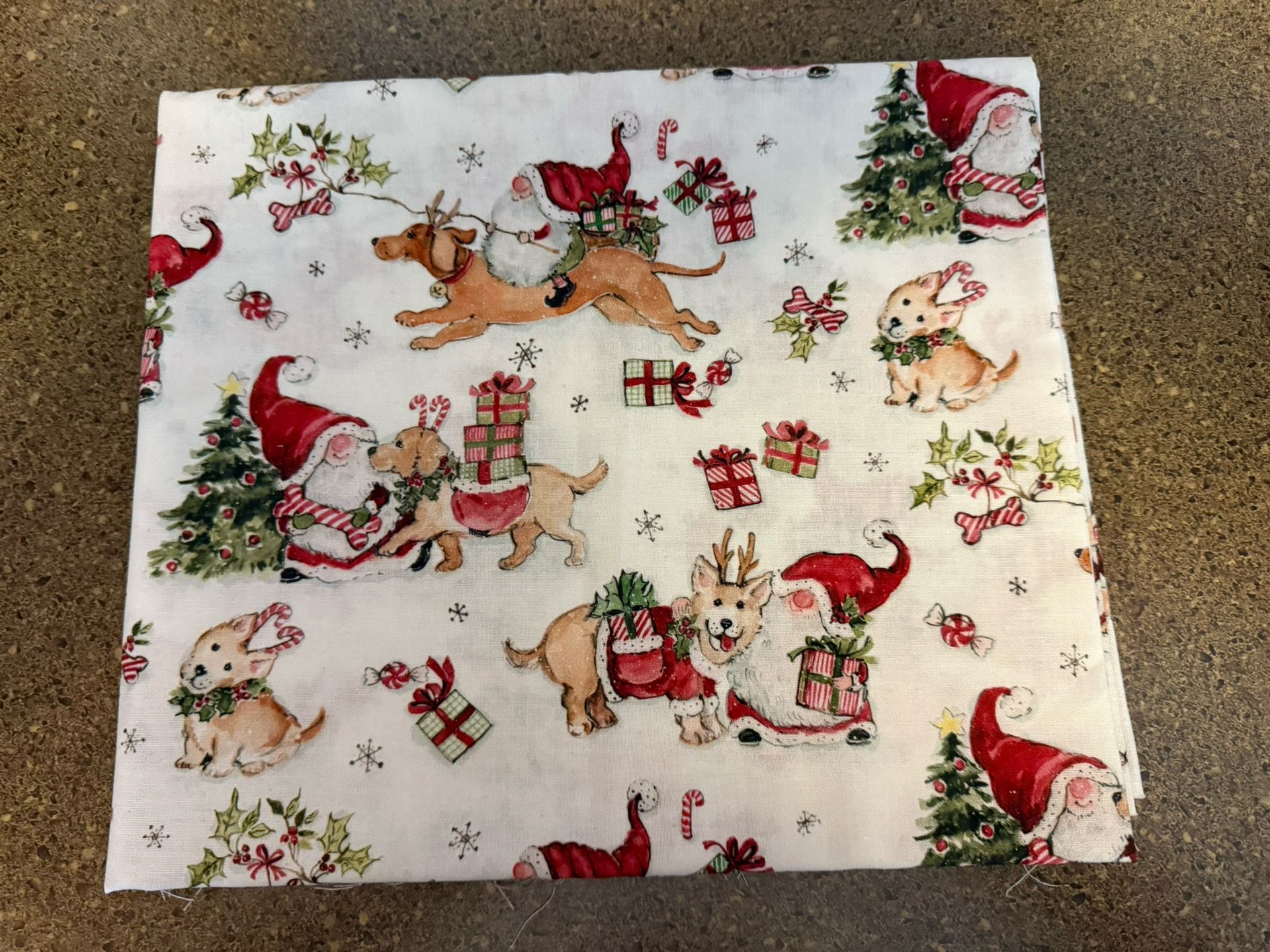 New 1 Yard Of Christmas Gnome And Puppy Fabric