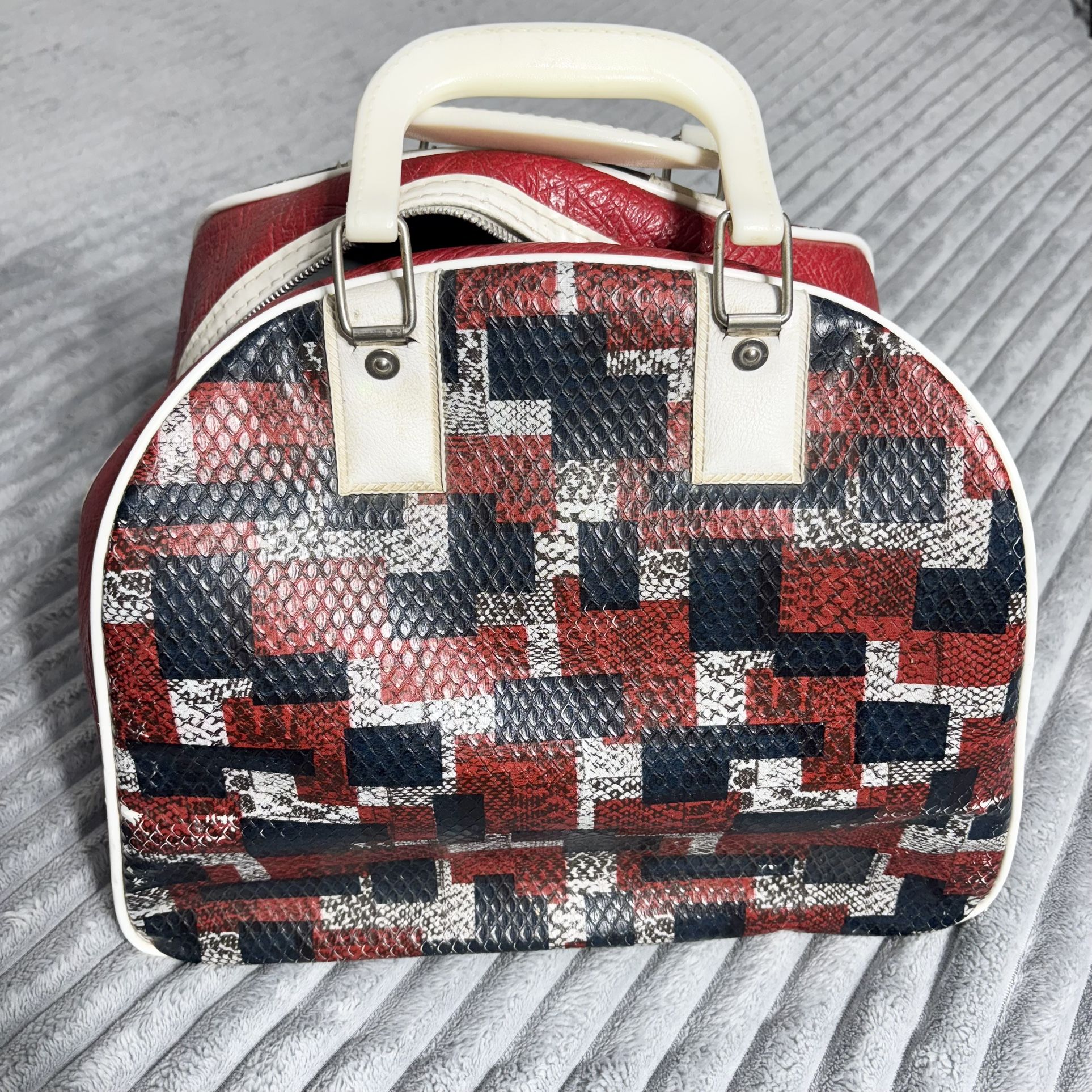 VTG Black Brunswick Bowling Bag Metal Rack White Red Stripe Vintage 1950’s