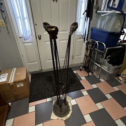 Coat/umbrella Holder ?