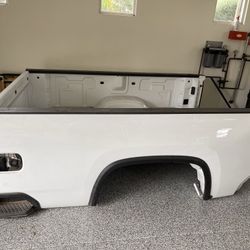Chevy Silverado Truck Bed 8’