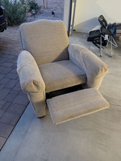 Lazy boy recliner