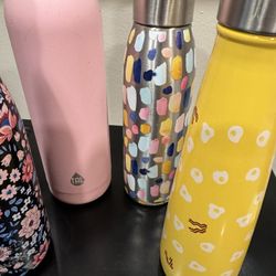 Lot Of Swig Water Or Wine Bottles