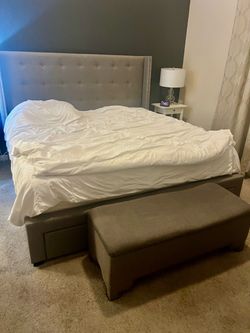 King Bedroom Set