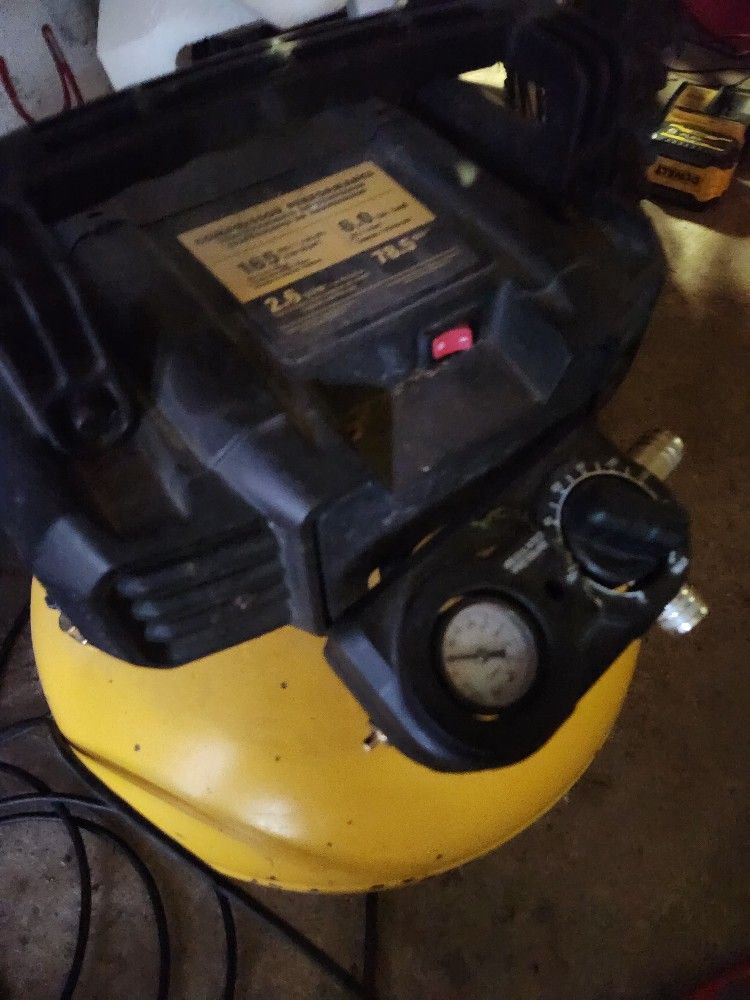 Dewalt Compressor