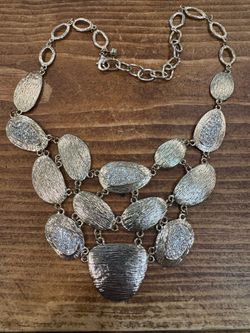 Gold bling necklace