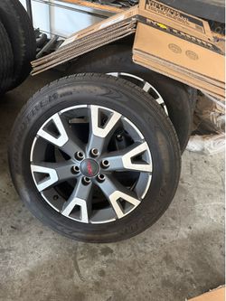 TRD sport premium 4 runner 20” stocks 265/55/R20